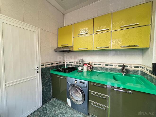 Satılır 6 otaqlı həyət evi/bağ evi 400 m², İnşaatçılar m., photo 12 from 32