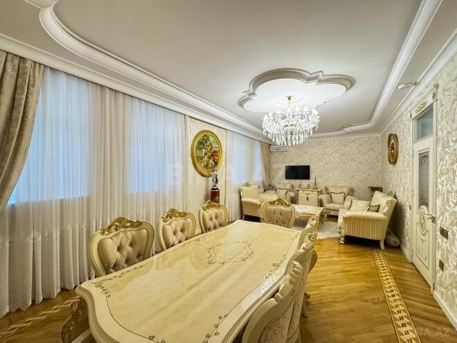 Satılır 6 otaqlı həyət evi/bağ evi 400 m², İnşaatçılar m., photo 7 from 32