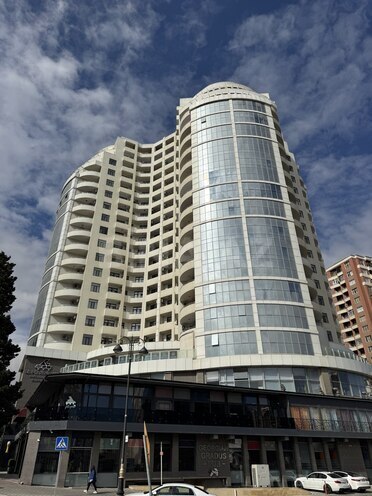 Satılır 4 otaqlı yeni tikili 201 m², Elmlər Akademiyası m., photo 9 from 11