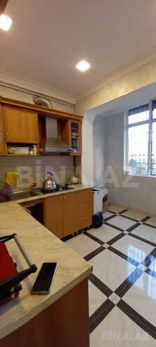 Продаётся 2-комн. вторичка 65 м², Бинагадинский р., photo 6 from 12