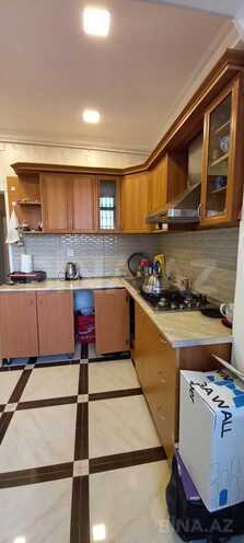 Продаётся 2-комн. вторичка 65 м², Бинагадинский р., photo 9 from 12