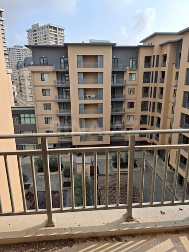 Продаётся 5-комн. новостройка 206 м², пос. Аг шехер, photo 14 from 17