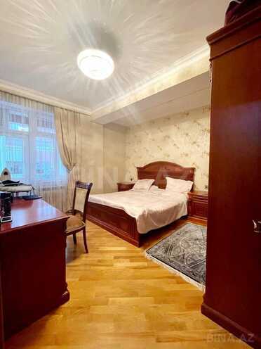 Продаётся 3-комн. новостройка 115 м², м. Кара Караев, photo 15 from 20