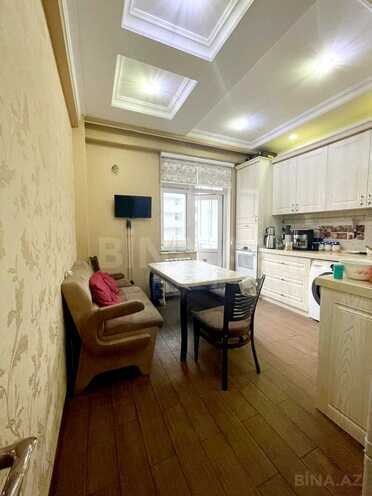 Продаётся 3-комн. новостройка 115 м², м. Кара Караев, photo 10 from 20