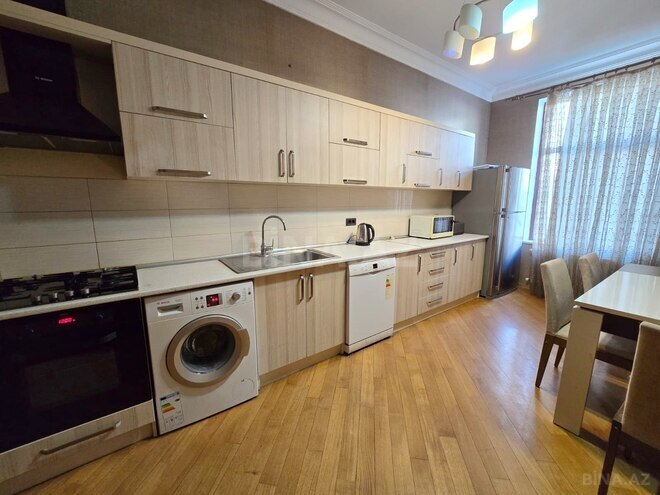 İcarəyə verilir 3 otaqlı yeni tikili 160 m², Sahil m., photo 15 from 26