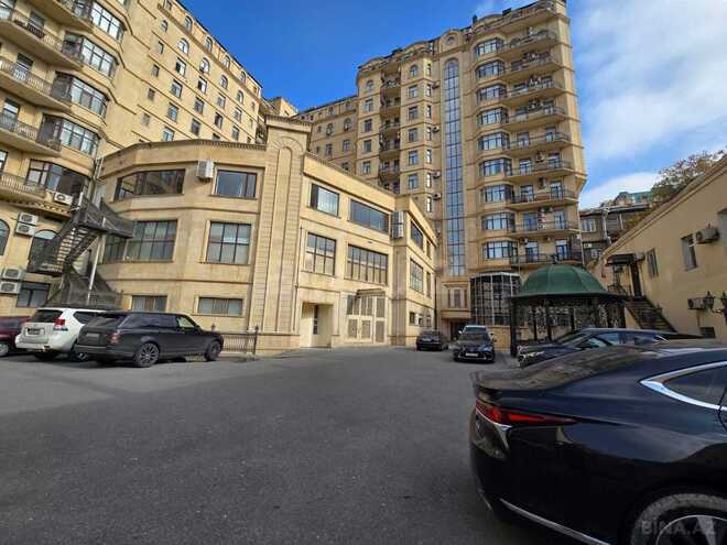 İcarəyə verilir 3 otaqlı yeni tikili 160 m², Sahil m., photo 20 from 31