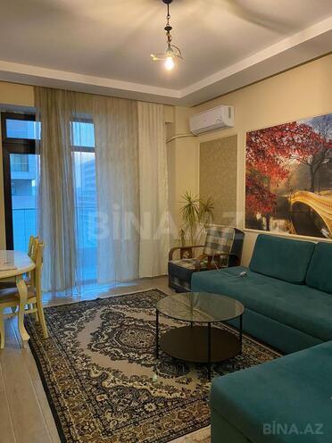 Сдаётся 2-комн. новостройка 65 м², м. 8 ноября, photo 1 from 8