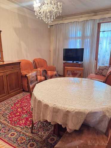 Satılır 3 otaqlı köhnə tikili 75 m², Azadlıq Prospekti m., photo 3 from 10