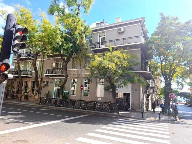 Satılır 6 otaqlı köhnə tikili 200.5 m², İçəri Şəhər m., photo 9 from 17