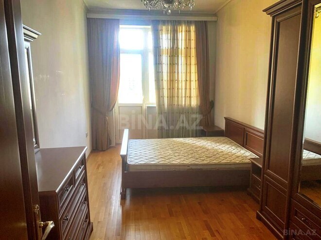 İcarəyə verilir 3 otaqlı yeni tikili 140 m², Nizami m., photo 3 from 12