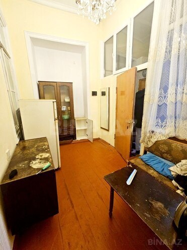 Продаётся 1-комн. вторичка 40 м², м. Низами, photo 5 from 10