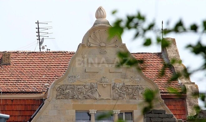 Satılır 4 otaqlı köhnə tikili 170 m², Sahil m., photo 3 from 26