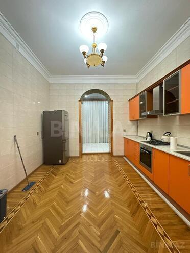 Продаётся 8-комн. дом/дача 700 м², пос. Бадамдар, photo 18 from 22