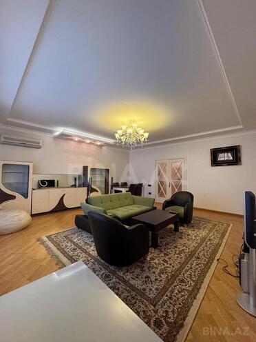 İcarəyə verilir 3 otaqlı yeni tikili 175 m², Nizami m., photo 3 from 23