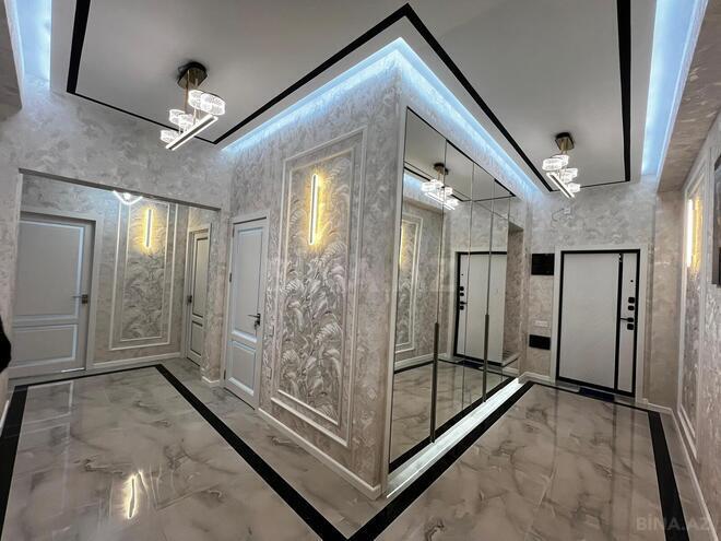 Продаётся 3-комн. новостройка 130 м², м. Кара Караев, photo 1 from 23
