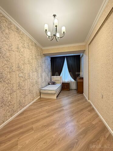 Продаётся 3-комн. новостройка 122 м², м. Элмляр Академиясы, photo 7 from 18