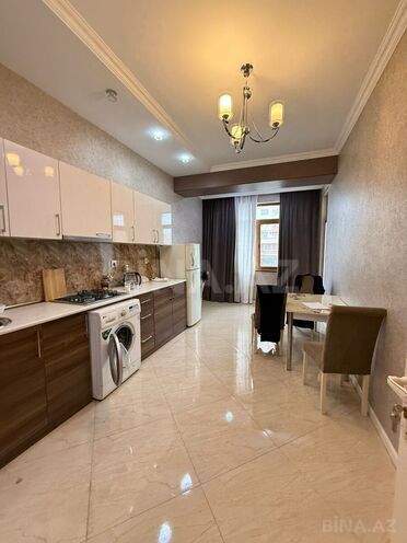 Продаётся 3-комн. новостройка 122 м², м. Элмляр Академиясы, photo 12 from 18