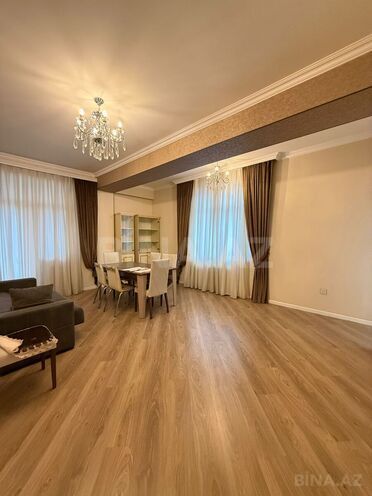 Продаётся 3-комн. новостройка 122 м², м. Элмляр Академиясы, photo 10 from 18