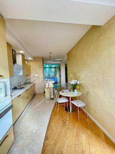 Продаётся 3-комн. новостройка 135 м², м. Мемар Аджеми, photo 12 from 32