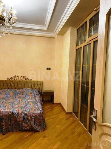 Продаётся 3-комн. новостройка 120 м², м. Низами, photo 10 from 17