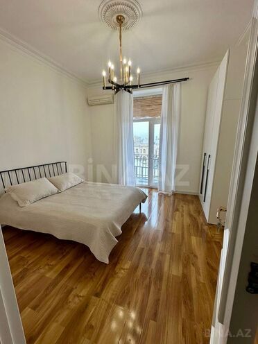 Сдаётся 2-комн. вторичка 80 м², м. Ичеришехер, photo 7 from 18