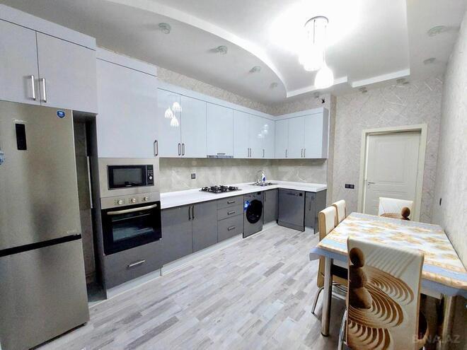 Сдаётся 3-комн. новостройка 120 м², пос. Бакиханова, photo 10 from 12