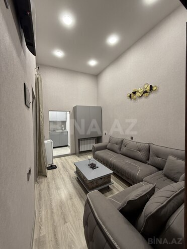 Сдаётся 3-комн. вторичка 50 м², м. Ичеришехер, photo 3 from 11