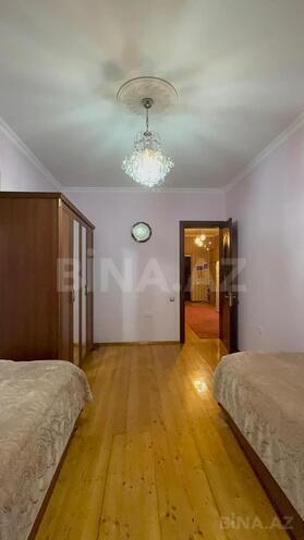 Продаётся 5-комн. дом/дача 240 м², м. Кара Караев, photo 14 from 20