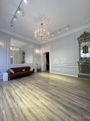 Сдаётся 5-комн. офис 220 м², м. Сахил, photo 3 from 18