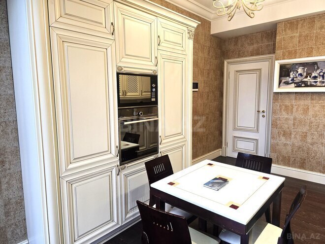 Продаётся 4-комн. новостройка 200 м², м. Сахил, photo 9 from 32