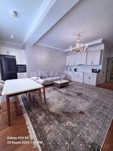 Сдаётся 2-комн. новостройка 90 м², м. Сахил, photo 4 from 11