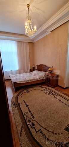 Продаётся 2-комн. вторичка 54 м², м. Низами, photo 8 from 13