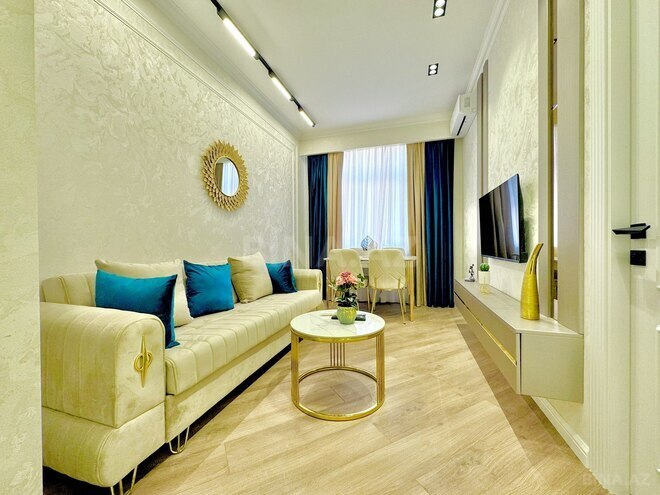 Продаётся 2-комн. новостройка 40 м², м. Кара Караев, photo 5 from 14