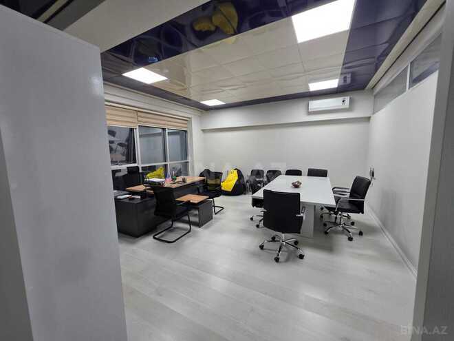 Сдаётся 3-комн. офис 80 м², м. Нариман Нариманов, photo 1 from 13
