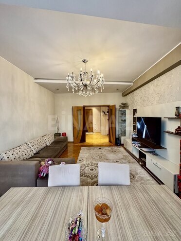 Satılır 2 otaqlı yeni tikili 90 m², İnşaatçılar m., photo 3 from 17