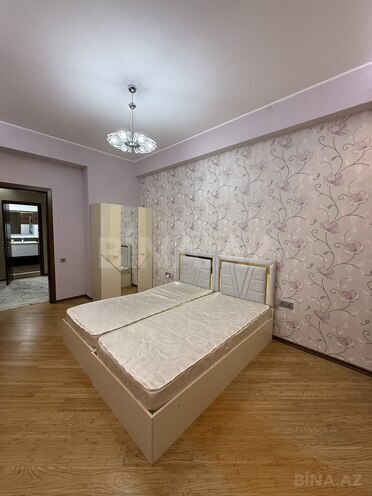 Сдаётся 3-комн. новостройка 130 м², м. 28 мая, photo 13 from 18