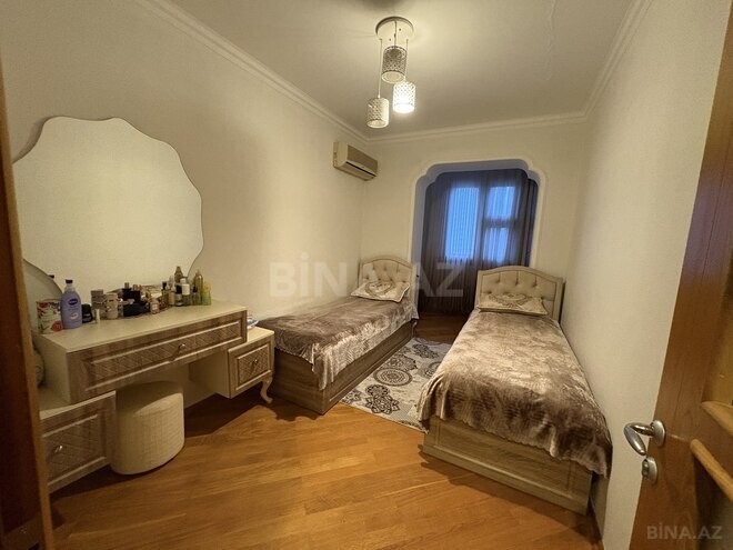 Продаётся 3-комн. вторичка 86 м², м. 28 мая, photo 6 from 23