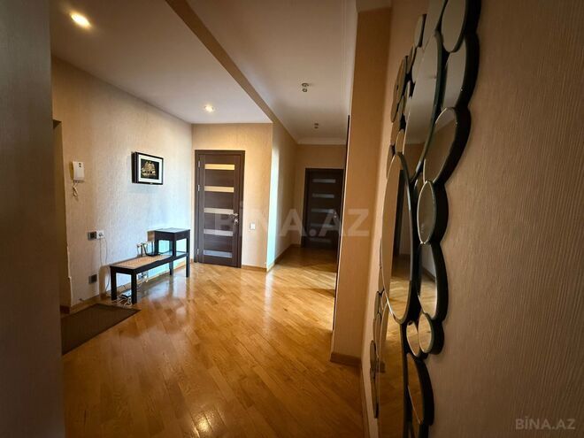 Сдаётся 3-комн. новостройка 102 м², м. Низами, photo 4 from 11