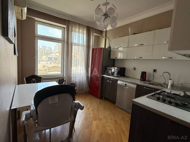 Сдаётся 3-комн. новостройка 102 м², м. Низами, photo 10 from 11