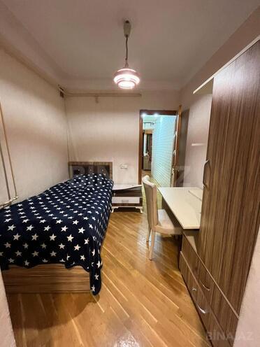 Продаётся 3-комн. вторичка 70 м², м. Автовокзал, photo 6 from 12