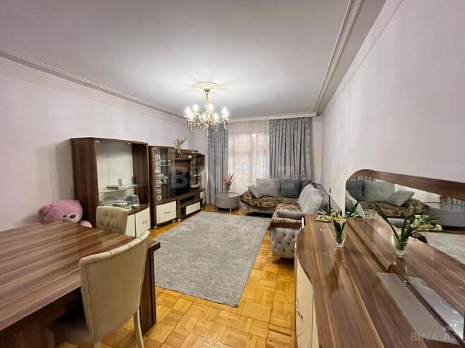 Продаётся 3-комн. вторичка 70 м², м. Автовокзал, photo 3 from 12