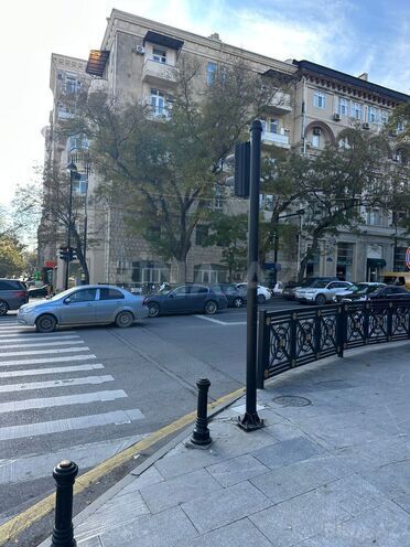 Продаётся 2-комн. вторичка 65 м², Насиминский  р., photo 19 from 20