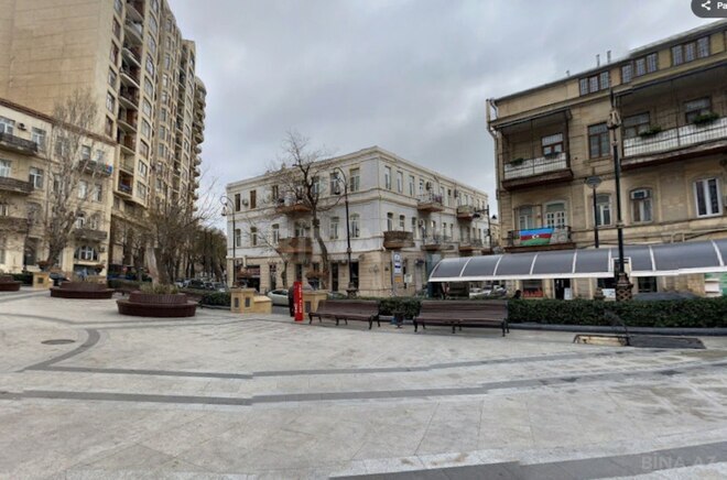 Продаётся 3-комн. вторичка 90 м², м. Ичеришехер, photo 3 from 17