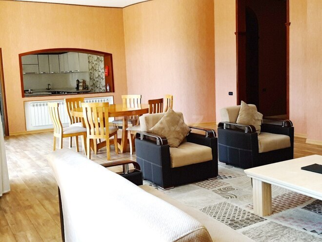 İcarəyə verilir 10 otaqlı həyət evi/bağ evi 500 m², Şıxov q., photo 15 from 25