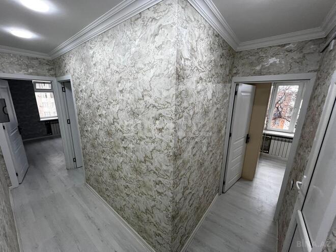 Продаётся 3-комн. вторичка 50 м², м. Кара Караев, photo 19 from 23