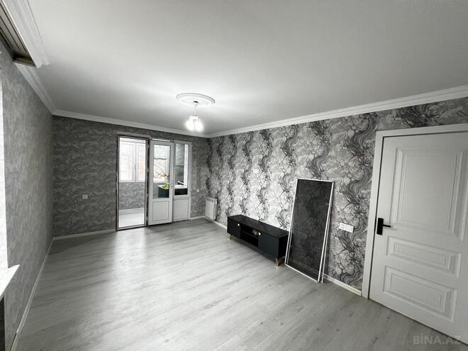 Продаётся 3-комн. вторичка 50 м², м. Кара Караев, photo 5 from 23