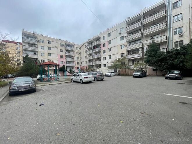 Satılır 4 otaqlı köhnə tikili 101 m², Şah İsmayıl Xətai m., photo 1 from 27