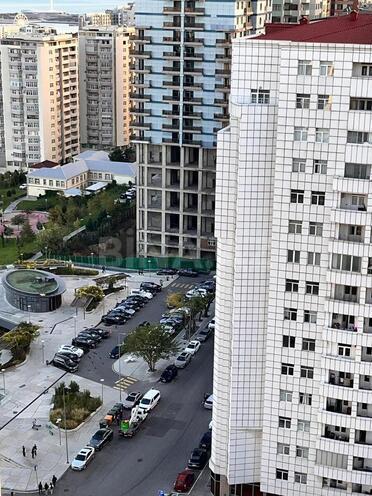 Продаётся 3-комн. новостройка 210 м², м. Элмляр Академиясы, photo 10 from 15