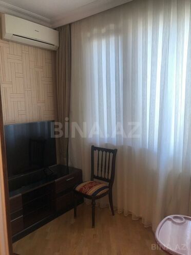 Satılır 3 otaqlı köhnə tikili 70 m², Sahil m., photo 7 from 15