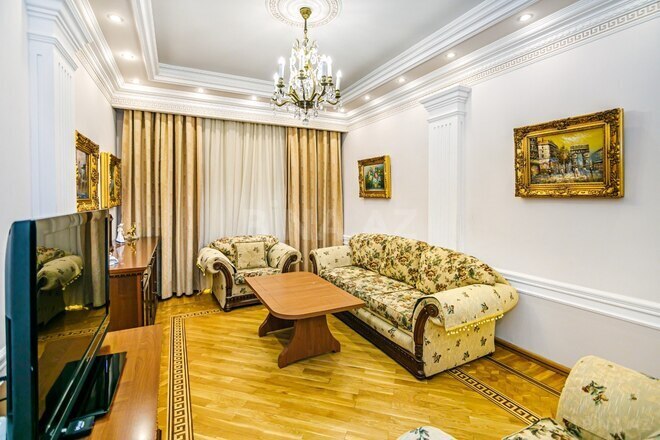 İcarəyə verilir 2 otaqlı köhnə tikili 70 m², Sahil m., photo 5 from 32